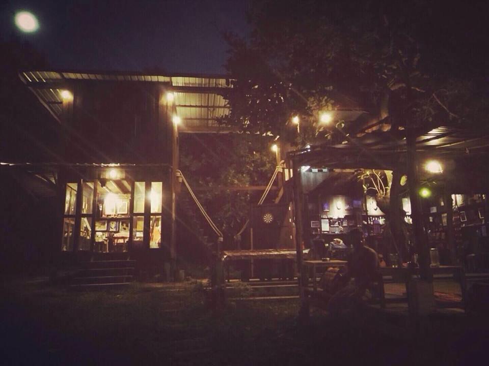 Hotel The Shadow House & Bar Koh Phayam Esterno foto
